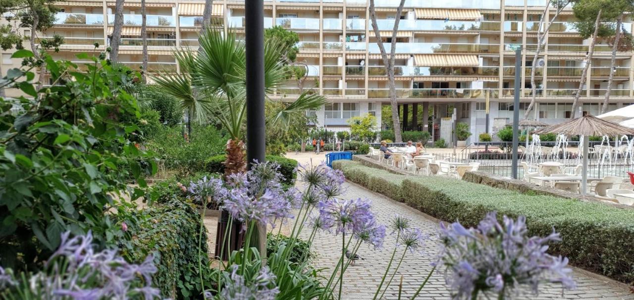 Central Park Salou Vip Екстериор снимка